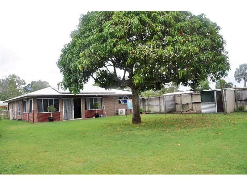 11 Rankin Court, Armstrong Beach QLD 4737