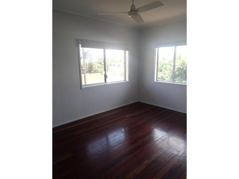 39 Rasmussen Avenue, Hay Point QLD 4740