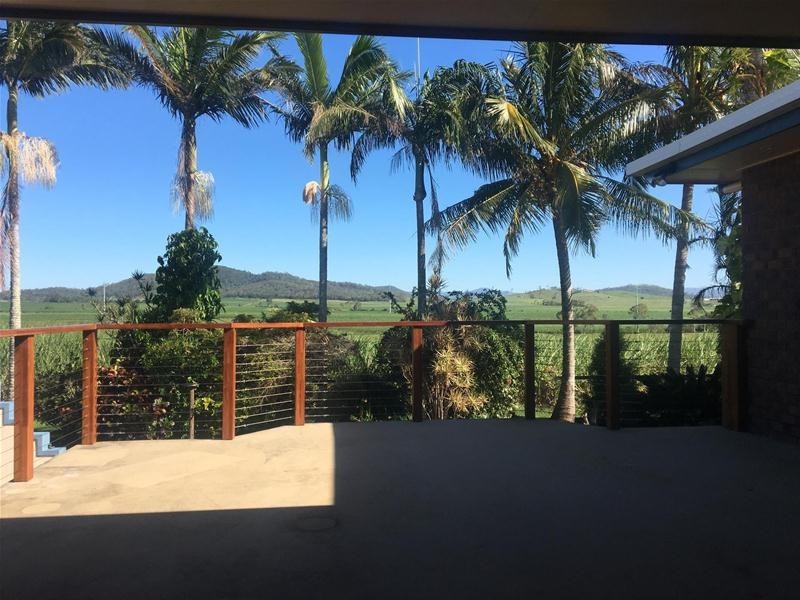 350 Hay Point Road, Alligator Creek QLD 4740