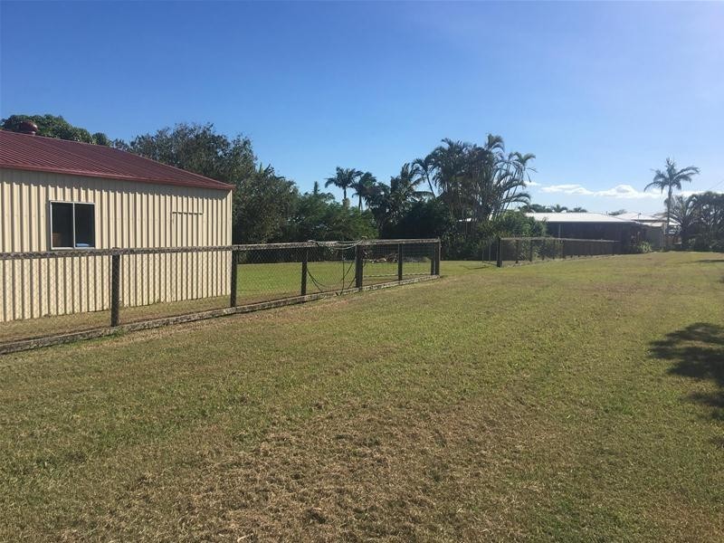 350 Hay Point Road, Alligator Creek QLD 4740