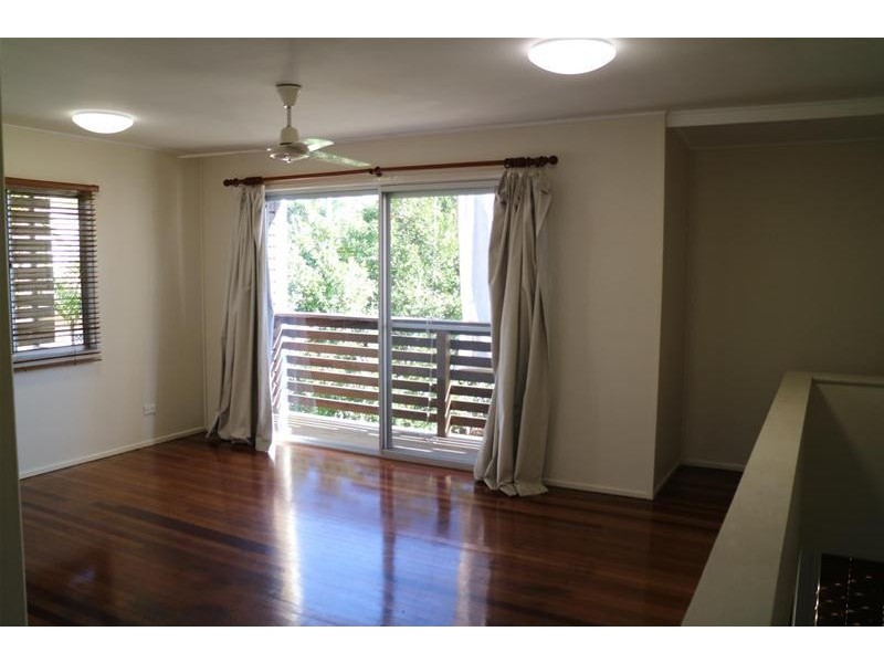 60 Waverley Street, Bucasia QLD 4750