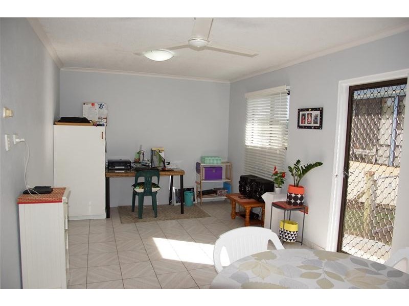 38 Cooper Avenue, Campwin Beach QLD 4737