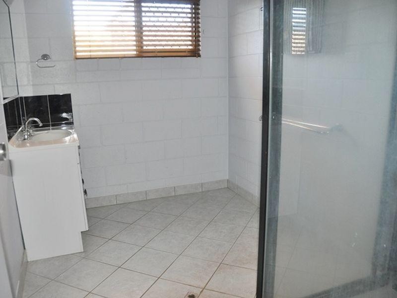 15 Lawrie Street, Sarina QLD 4737