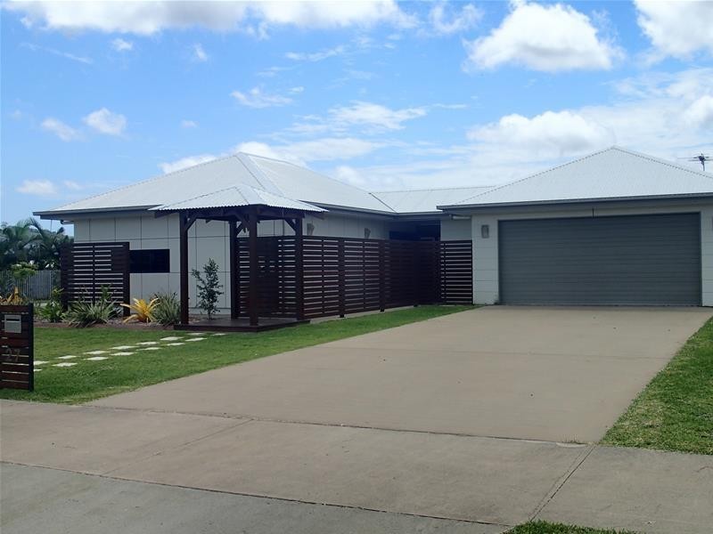 27 Millenium Drive, Sarina QLD 4737