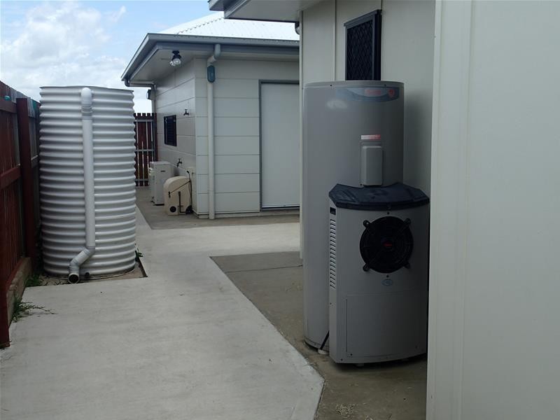 27 Millenium Drive, Sarina QLD 4737