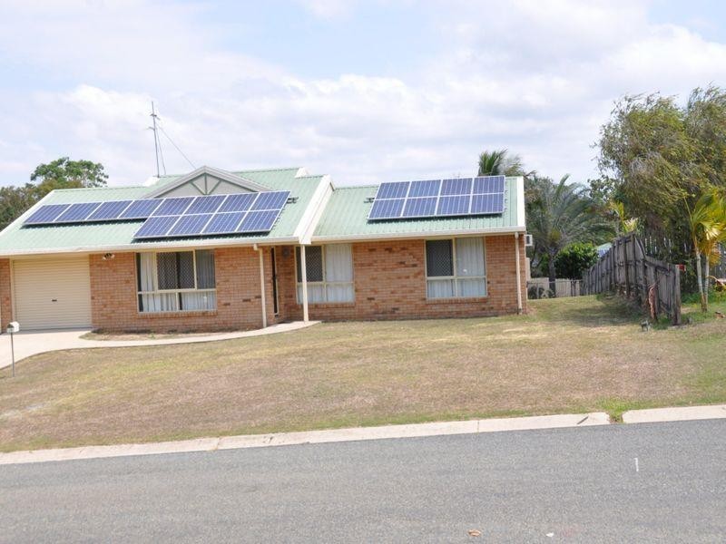 15 Jackson Street, Sarina QLD 4737