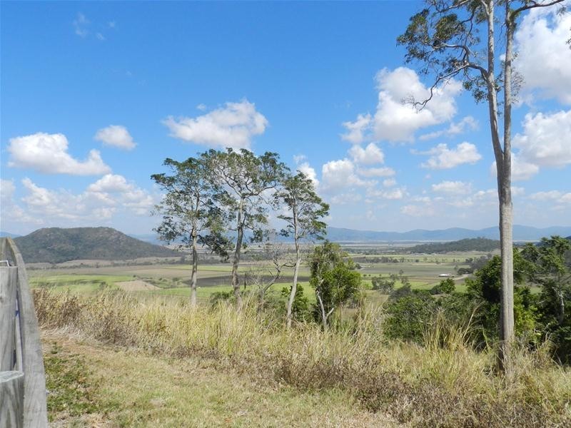 151 Garrett Road, Alligator Creek QLD 4740