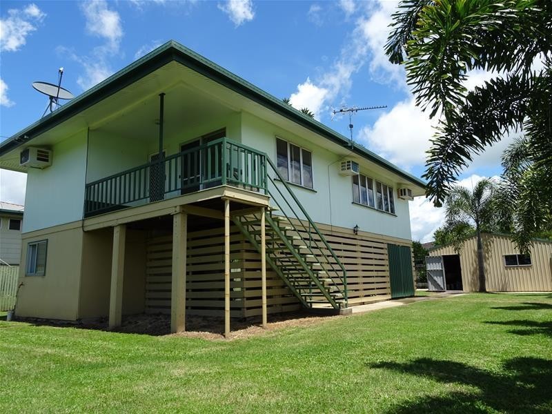 2 Kathleen Street, Sarina QLD 4737
