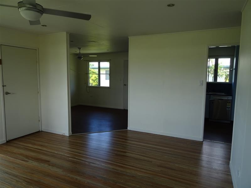 2 Kathleen Street, Sarina QLD 4737