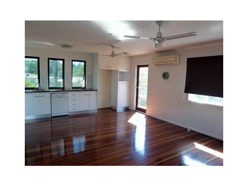 6 Whitten Court, Mount Pleasant QLD 4740