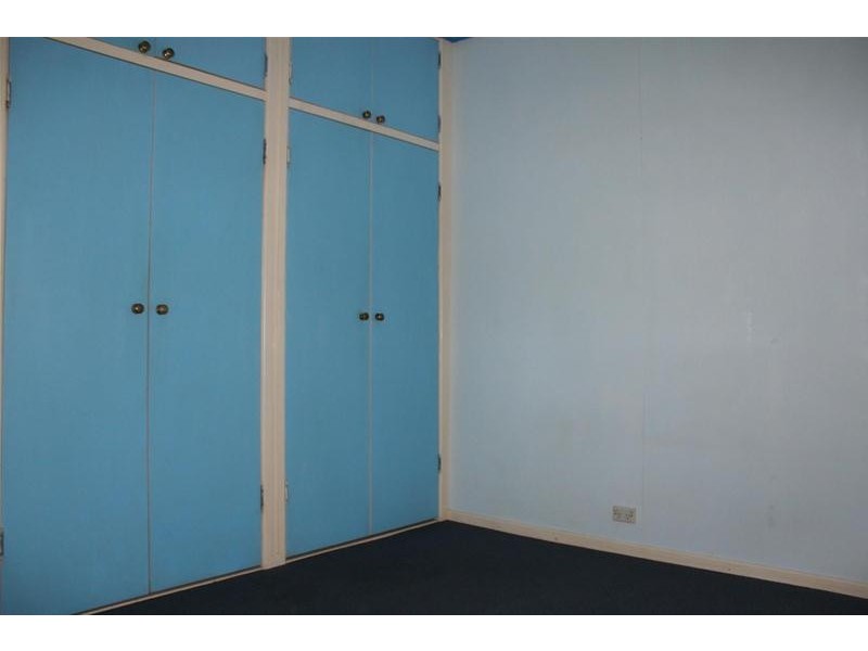 16 East Street, Sarina QLD 4737