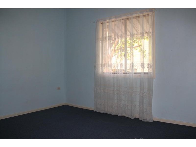 16 East Street, Sarina QLD 4737