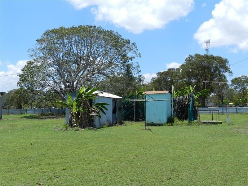 4 Arthur Street, St Lawrence QLD 4707