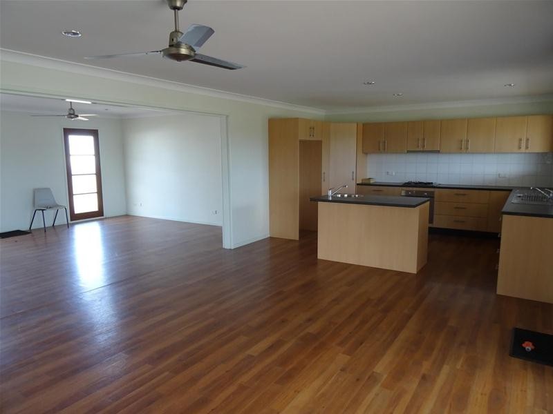 52 Cassia Court, Nebo QLD 4742