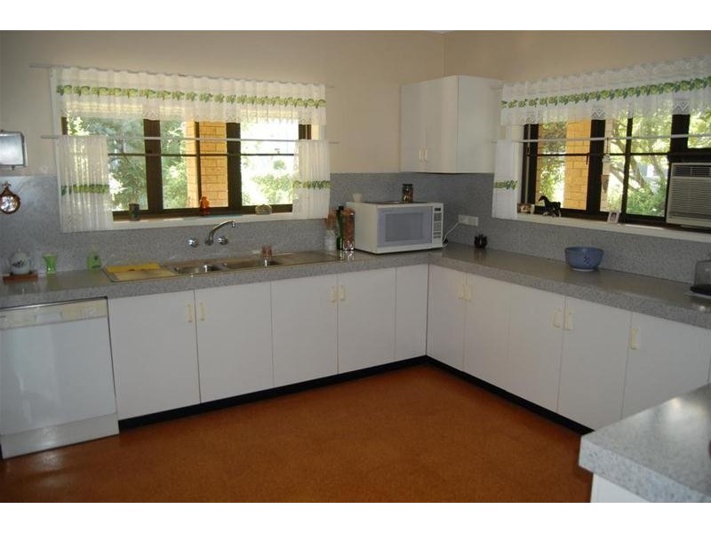 198 Miran Khan Drive, Freshwater Point QLD 4737