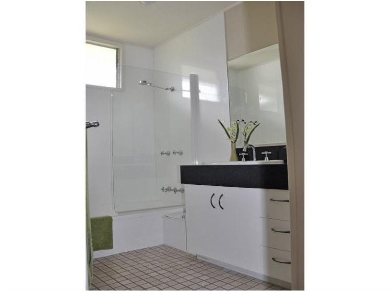 81 Edmonds Street, Bucasia QLD 4750