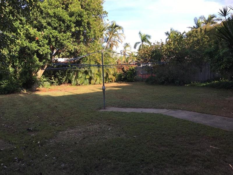 81 Edmonds Street, Bucasia QLD 4750