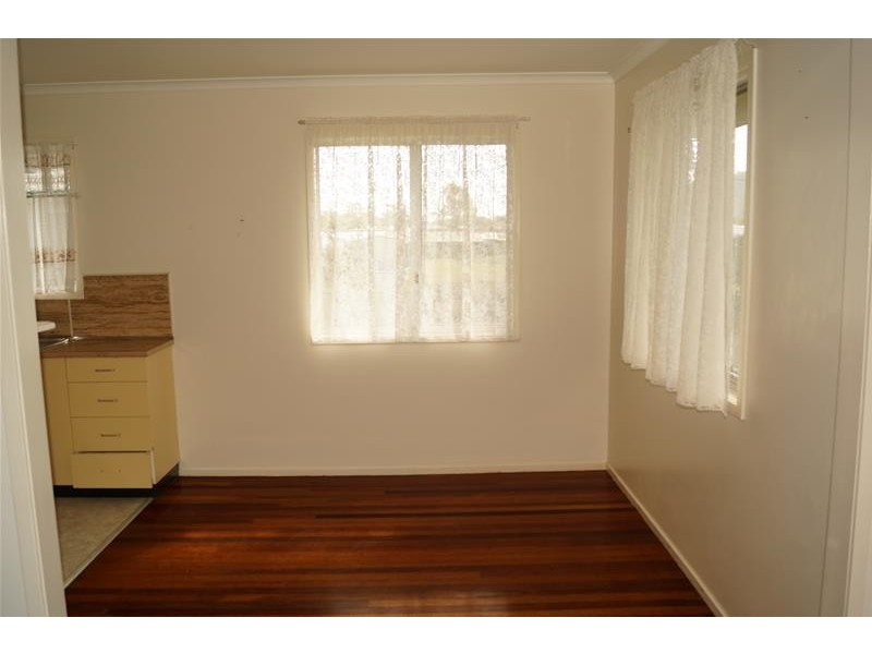 4 Kathleen Street, Sarina QLD 4737