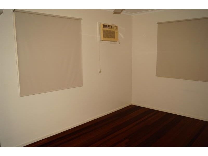 4 Kathleen Street, Sarina QLD 4737