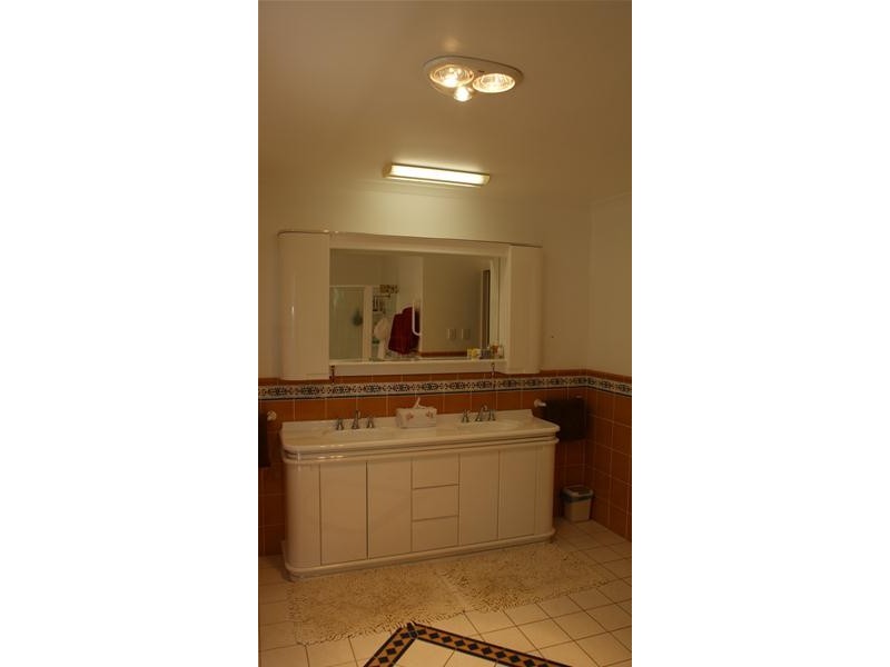 13 Grieshaber Drive, Sarina QLD 4737