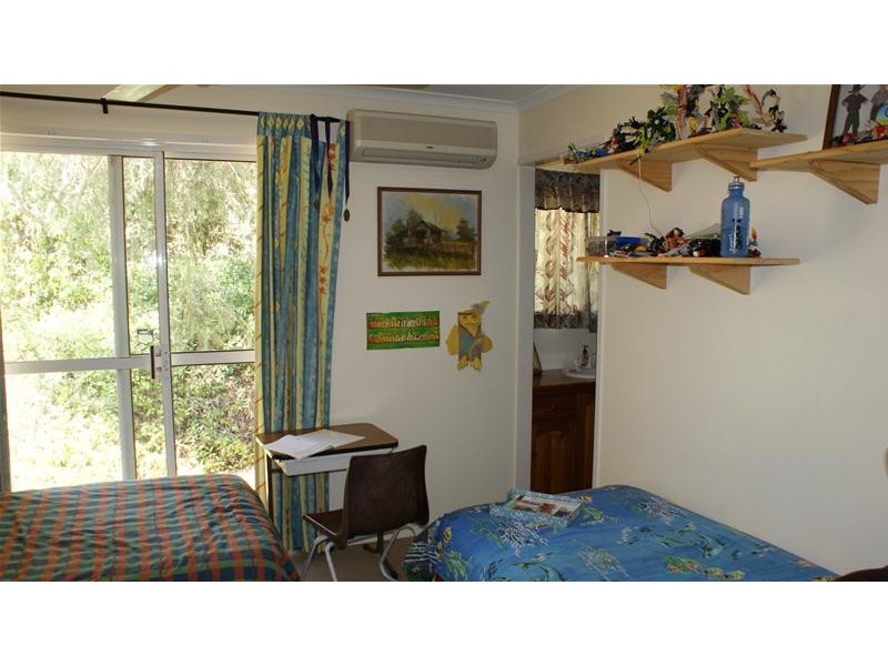 13 Grieshaber Drive, Sarina QLD 4737