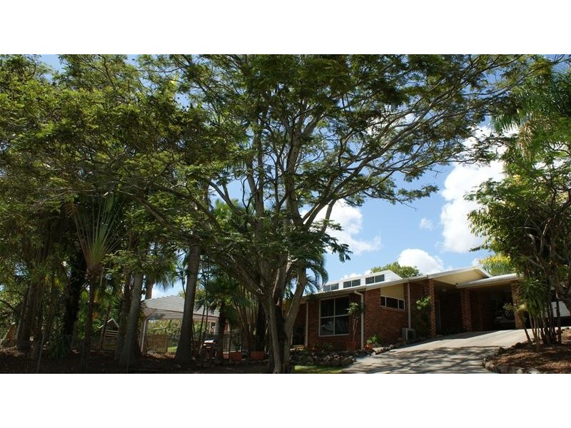 13 Grieshaber Drive, Sarina QLD 4737