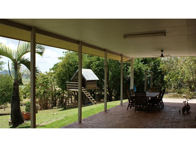 13 Grieshaber Drive, Sarina QLD 4737