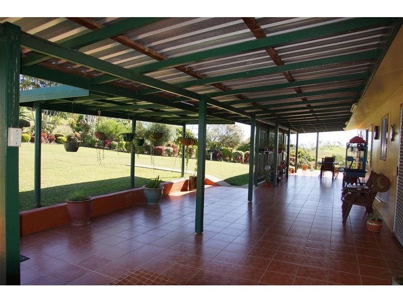 99 Whitakers Road, Sarina QLD 4737