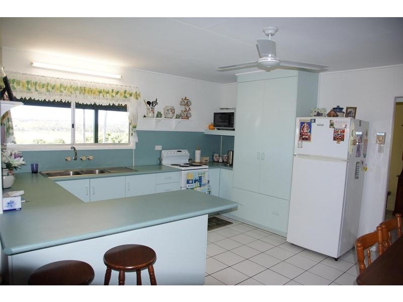 99 Whitakers Road, Sarina QLD 4737