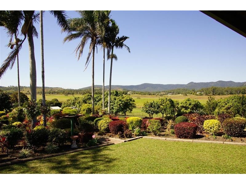 99 Whitakers Road, Sarina QLD 4737