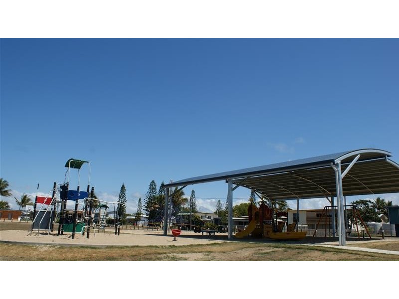 25 Zelma Street, Grasstree Beach QLD 4740