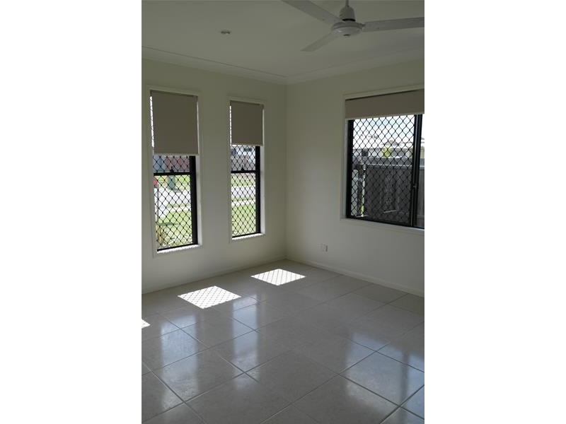 27 Pacific Avenue, Sarina QLD 4737