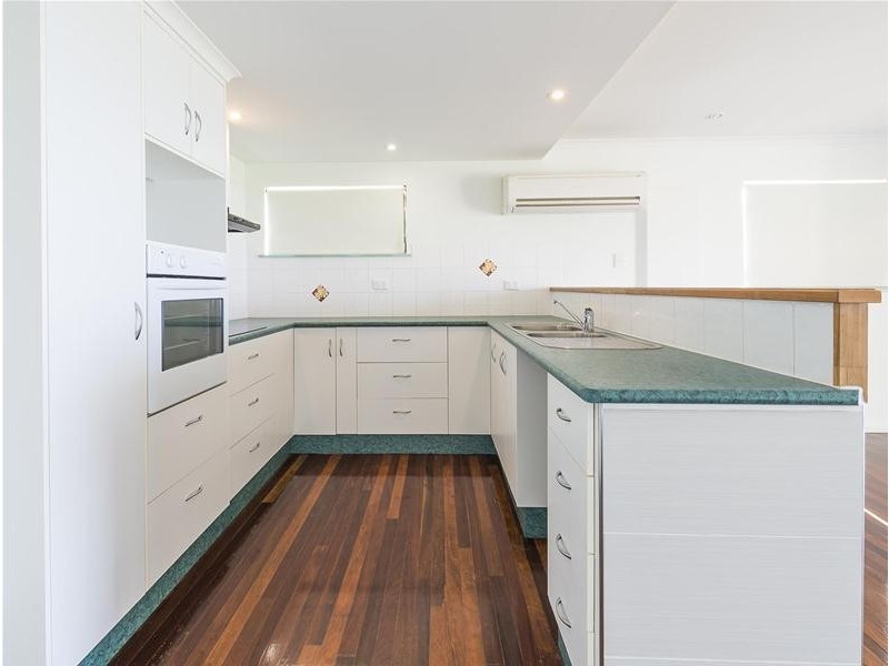 1/20 O’Brien Esplanade, Shoal Point QLD 4750