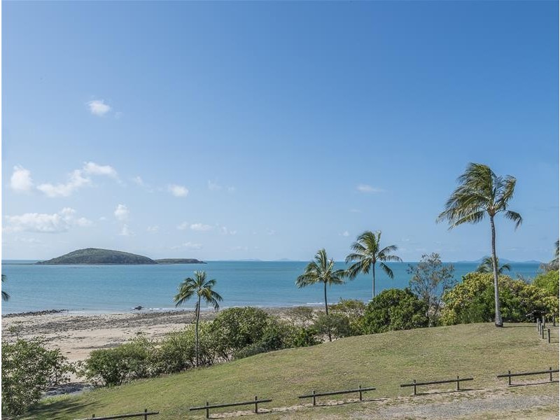 1/20 O’Brien Esplanade, Shoal Point QLD 4750