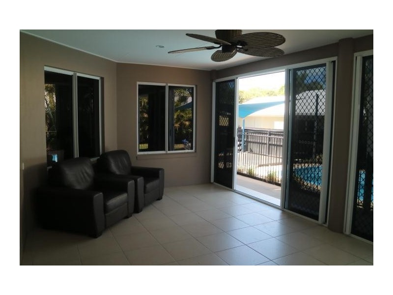 9 Seaspray Close, Shoal Point QLD 4750