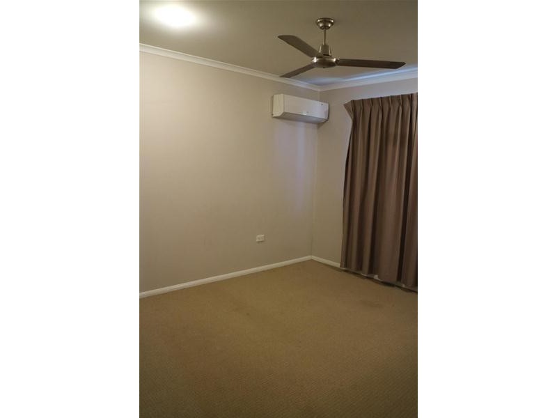 9 Seaspray Close, Shoal Point QLD 4750