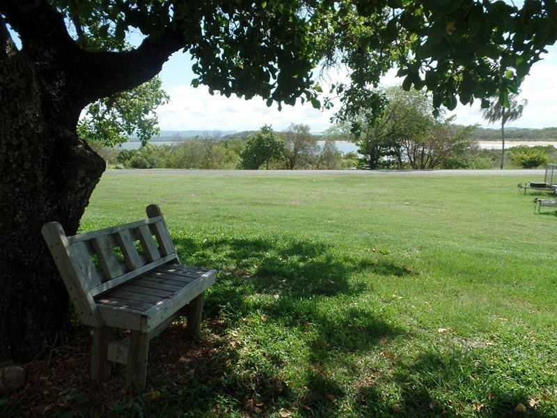 2 Captain Blackwood Drive, Sarina Beach QLD 4737