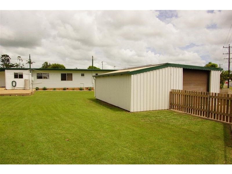 46 Place Avenue, Sarina QLD 4737