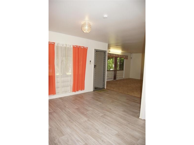 46 Place Avenue, Sarina QLD 4737