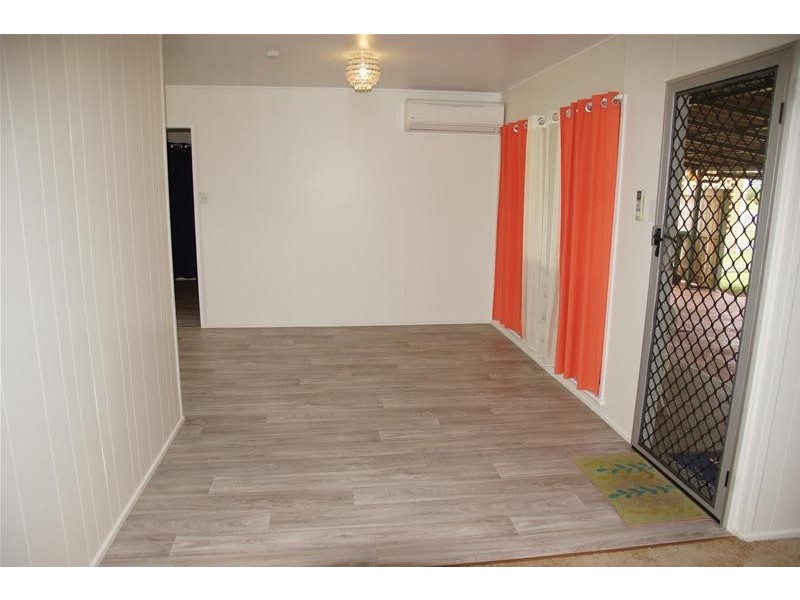 46 Place Avenue, Sarina QLD 4737