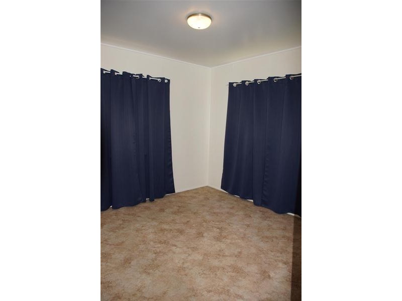 46 Place Avenue, Sarina QLD 4737