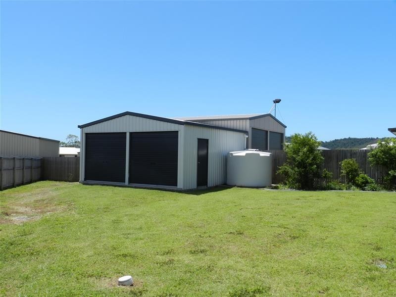 11 Hook Court, Sarina QLD 4737