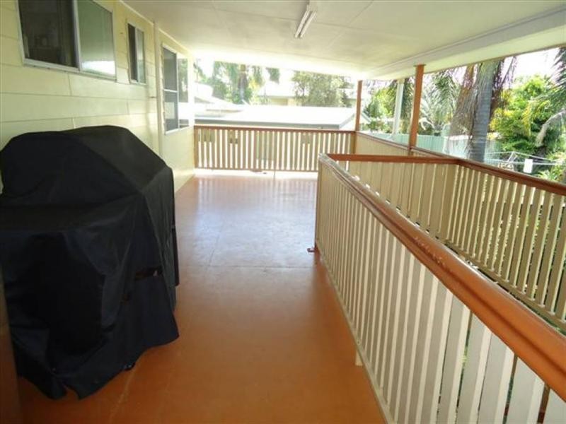 41 Yeates Street, Moranbah QLD 4744