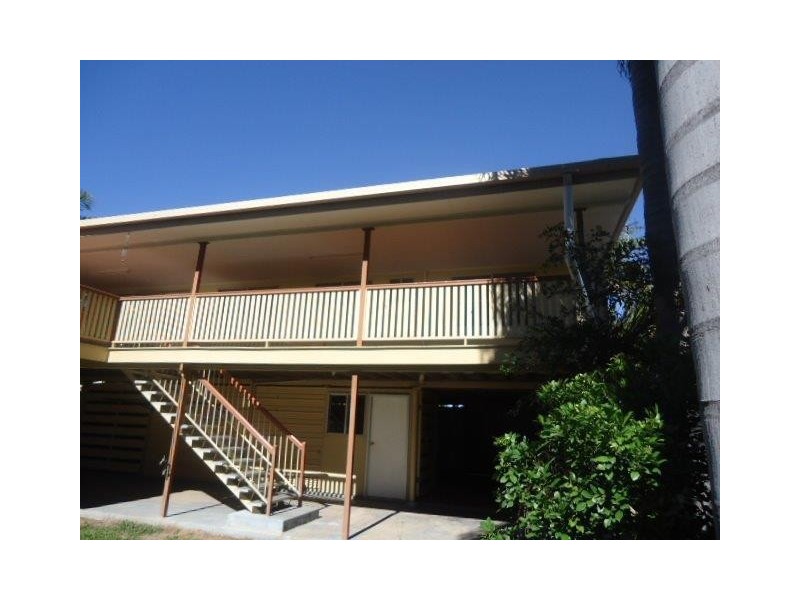 41 Yeates Street, Moranbah QLD 4744