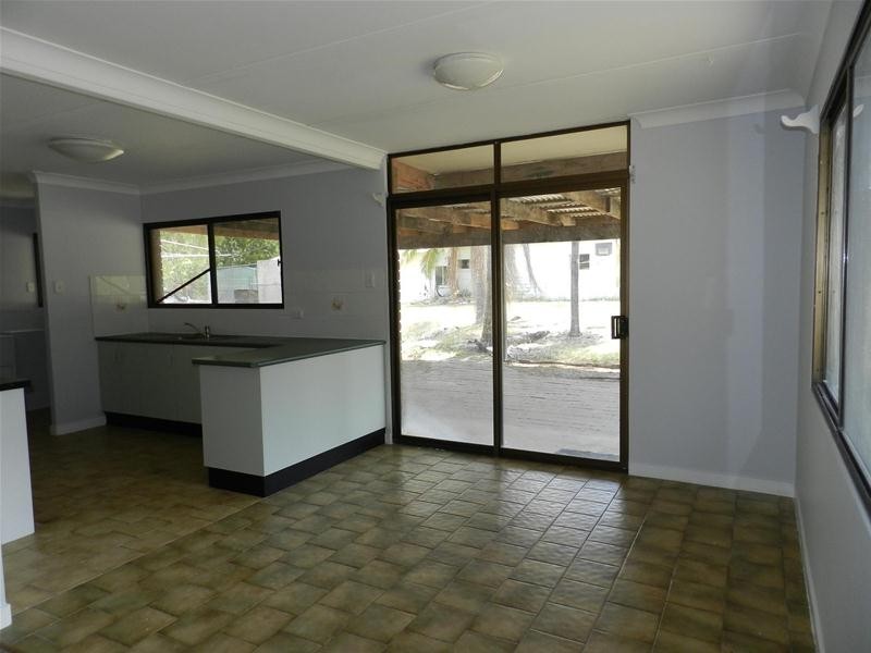 430 Grasstree Beach Road, Grasstree Beach QLD 4740