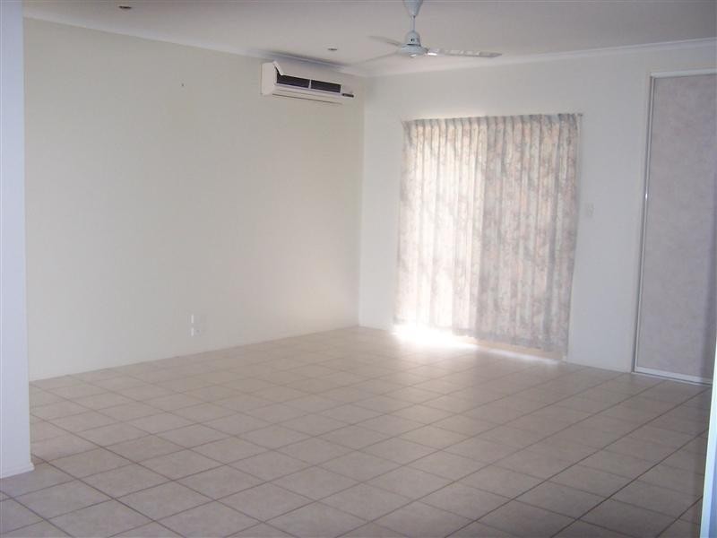 1/73 Donaldson Street, West Mackay QLD 4740