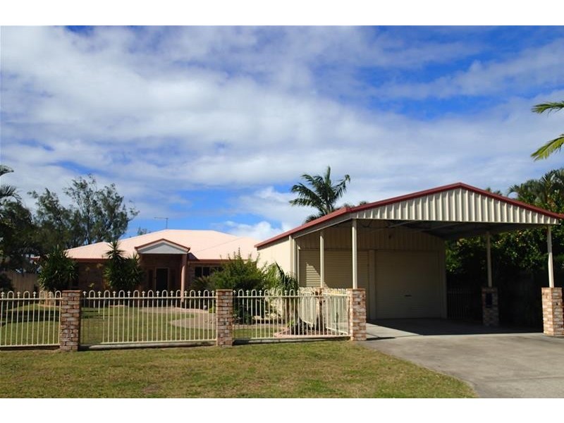 105 Rasmussen Avenue, Salonika Beach QLD 4740