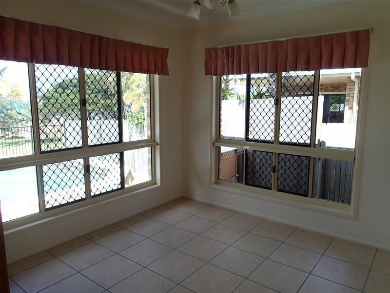 105 Rasmussen Avenue, Salonika Beach QLD 4740