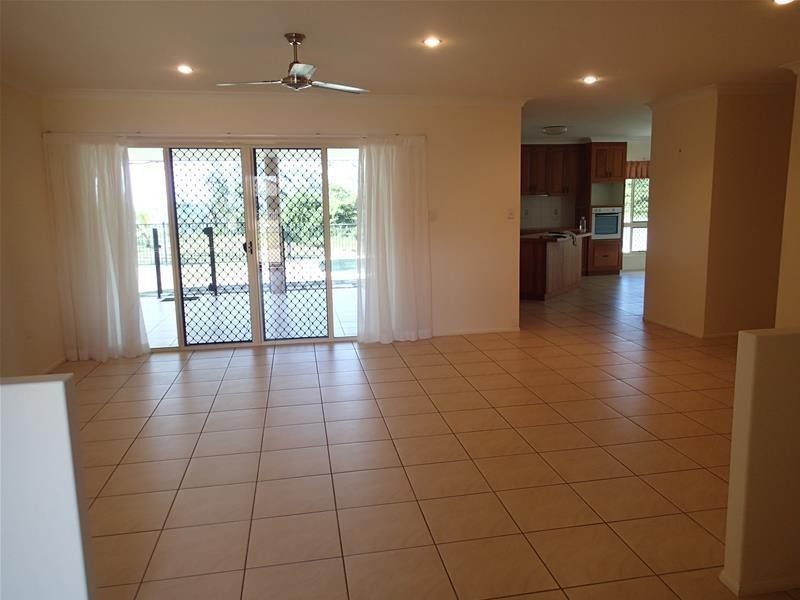 105 Rasmussen Avenue, Salonika Beach QLD 4740