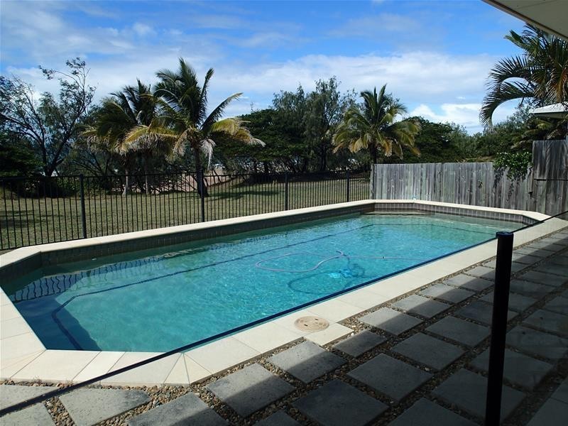 105 Rasmussen Avenue, Salonika Beach QLD 4740